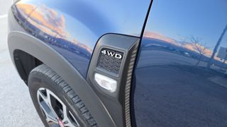 Dacia Duster 2020 TECHROAD 4X4 1.5 DCI-thumb-23