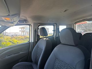 Fiat Doblo 2010-thumb-7