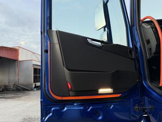 Volvo 2019 FH 500 retarder edition-thumb-30