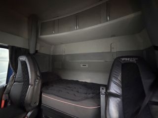 Volvo 2019 FH 500 retarder edition-thumb-32