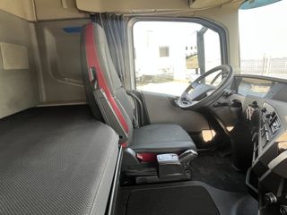 Volvo 2019 FH-13 500 EURO 6D-thumb-36