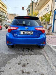 Toyota Yaris 2018 BI-TONE-thumb-3