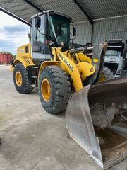 Φορτωτής Με Λάστιχα New Holland 2005 W-130
