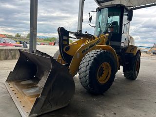 Φορτωτής Με Λάστιχα New Holland 2005 W-130-thumb-1