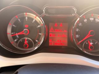 Opel Adam 2015-thumb-35
