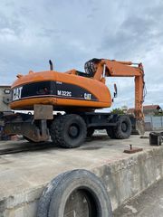 Εκσκαφέας Με Λάστιχα CAT 2006 M322C