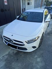 Mercedes-Benz A 250 2021 A 250 E LOOK AMG