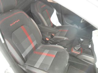 DACIA DUSTER 1.5 DCi 115 4x4-thumb-2
