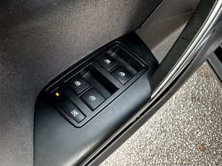 Opel Insignia 2016 1.6CDTI 136HP INNOVATION NAVI XENON KAMERA-thumb-20