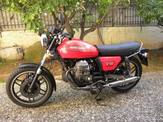 Moto Guzzi V 50 1979 II-thumb-1