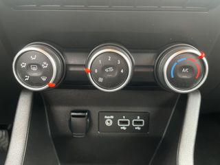 Renault Clio 2020 1.5 DCi-thumb-20