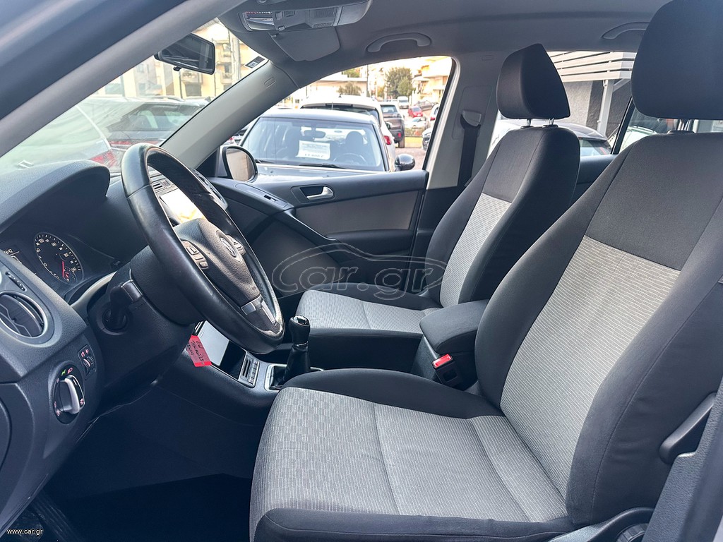 Volkswagen Tiguan thumbnail 12