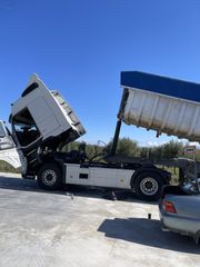 Volvo 2011 FH-thumb-11