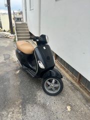 Piaggio Vespa 2006 LX150-thumb-2