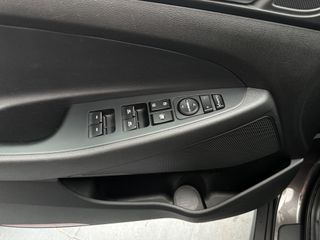 Hyundai Tucson 2019 Hyundai Tucson III 1.6 CRDi DCT-thumb-24