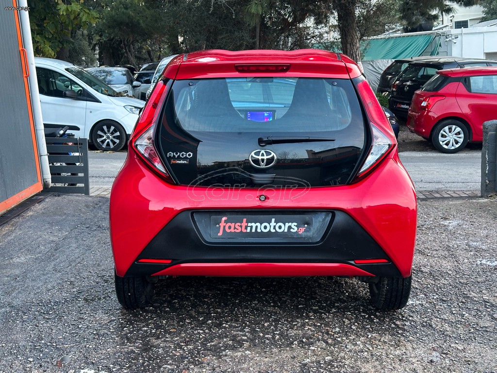 Toyota Aygo thumbnail 6