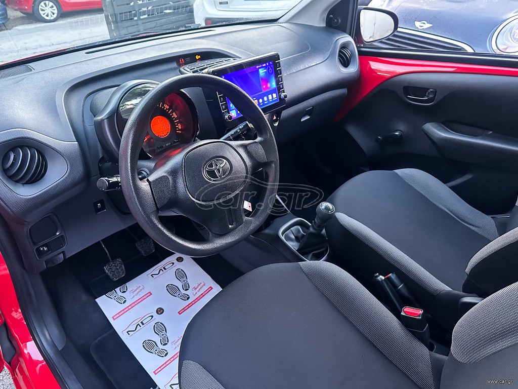 Toyota Aygo thumbnail 11