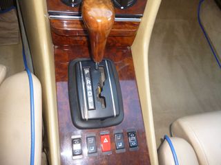 Mercedes-Benz SL 280 1982 W107 AUTOMATIC-thumb-21