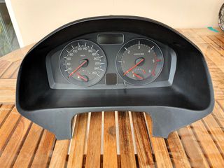 Πωλείται καντράν κοντέρ Volvo V50/S40 Diesel 2004/2012