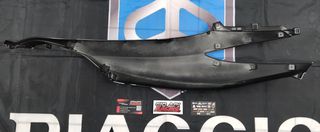 Πλευρό Δεξι Μαύρο Ματ (93/B) Για Piaggio Beverly HPE 300-310-400cc 2021-2025 Μοντέλα Καινούργιο Γνήσιο-thumb-1