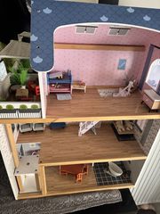 Κουκλόσπιτο παιδικο