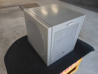 ενεργό subwoofer