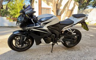 Honda CBR 600RR 2007 PC40-thumb-4