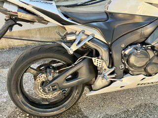 Honda CBR 600RR 2007 PC40-thumb-9