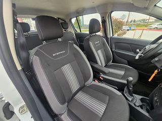 Dacia Sandero 2018 Stepway 0.9 TCe Style-thumb-80
