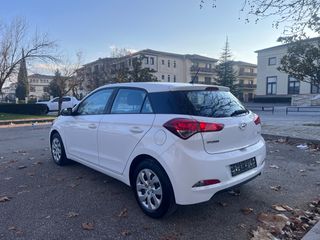 Hyundai i 20 2017 Go edition-thumb-1