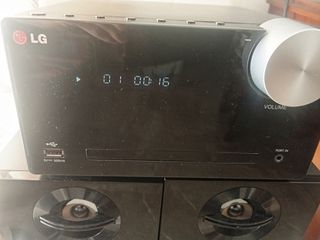 LG CM2440 BLUETOOTH/USB/CD/MP3/PORTABLE IN/TUNER-thumb-6