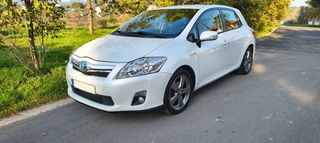 Toyota Auris 2012 1.8 HSD Hybrid – Άριστο – Πλήρες ιστορικό Toyota