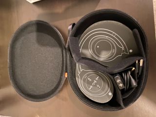 SONY WH 1000X M3-thumb-3