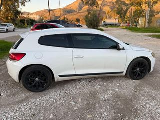 Volkswagen Scirocco 2009 1.4 TSI 160 HP