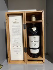 Macallan 25yo  Sherry Oak Annual release 2018 700ml - 43%