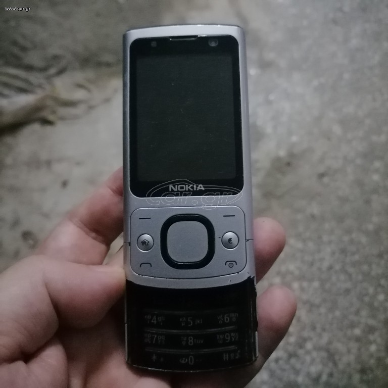 Nokia 6700 slide