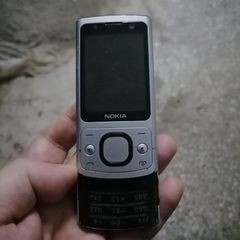 Nokia 6700 slide