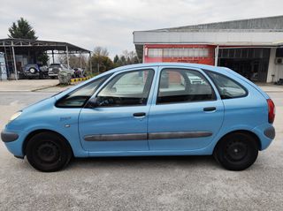 Citroen Xsara Picasso 2000 1.600 cc-thumb-3