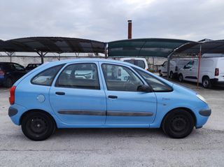 Citroen Xsara Picasso 2000 1.600 cc-thumb-8