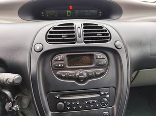 Citroen Xsara Picasso 2000 1.600 cc-thumb-11