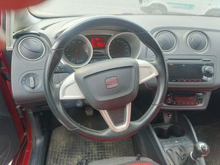 Seat Ibiza 2011-thumb-2