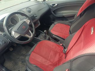 Seat Ibiza 2011-thumb-5