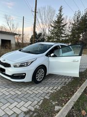Kia Ceed / cee'd 2016 CEED 1.4-thumb-1
