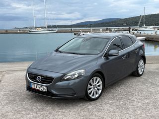 Volvo V40 2012 MOMENTUM/PANORAMA/-thumb-7