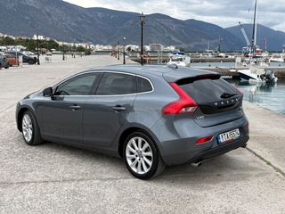 Volvo V40 2012 MOMENTUM/PANORAMA/-thumb-3