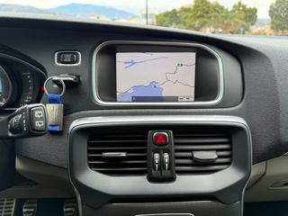 Volvo V40 2012 MOMENTUM/PANORAMA/-thumb-40