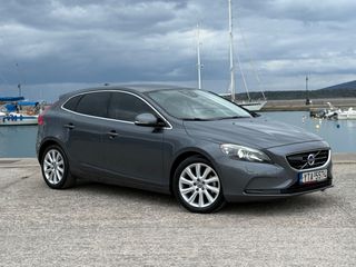 Volvo V40 2012 MOMENTUM/PANORAMA/-thumb-22