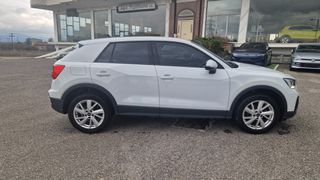 Audi Q2 2022 2.0 TDI BUSINESS-thumb-2