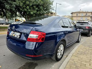 Skoda Octavia 2018 1.6 TDI-thumb-4