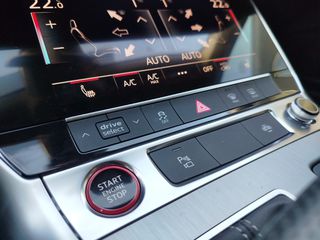 Audi S6 2024 3.0L V6 TDI Diesel (ήπια υβριδική τεχνολογία - MHEV).-thumb-47
